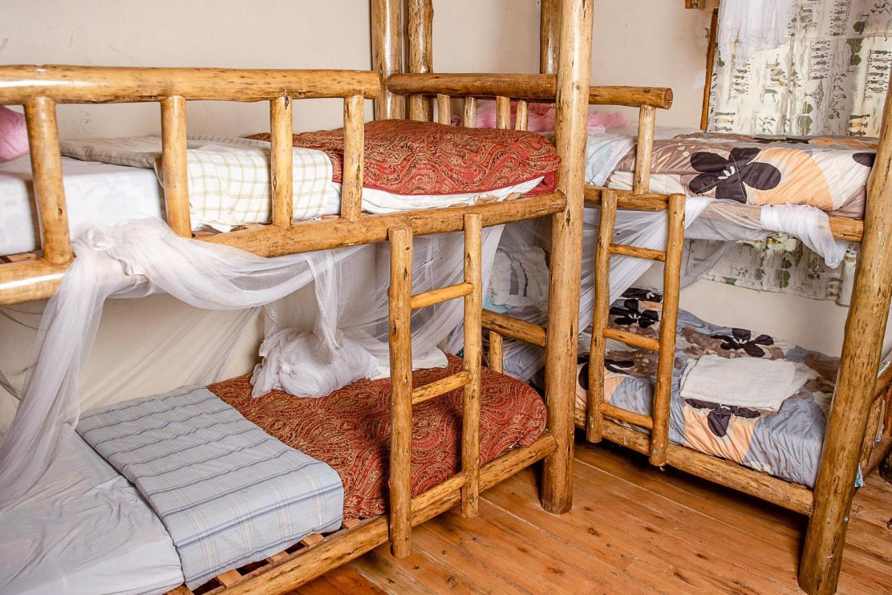 Elite Backpackers Services Masaka Eksteriør bilde